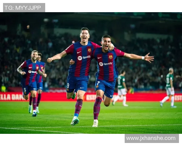 2015年欧冠半决赛巴萨与拜仁的精彩阵容分析与战术对决